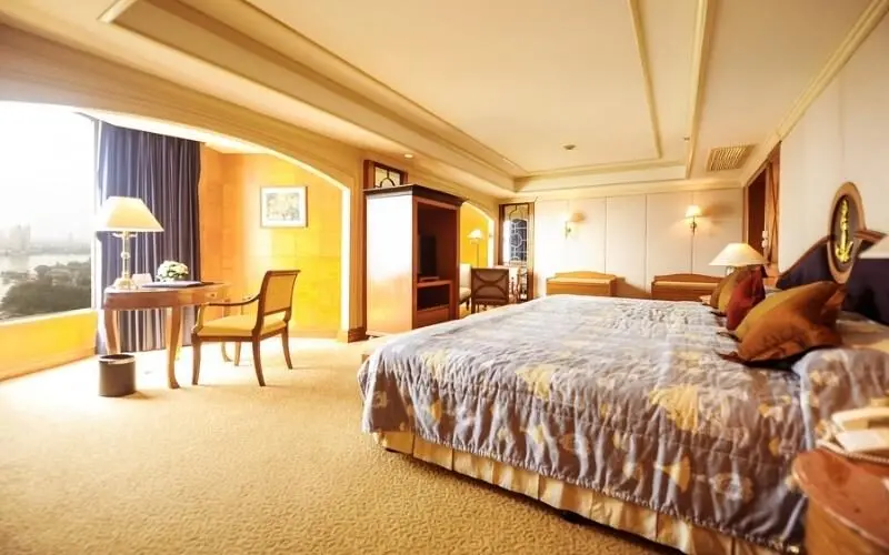 King Suite River View, 5-star luxury next to Chao Phraya River & Terminal 21 at Rama 3