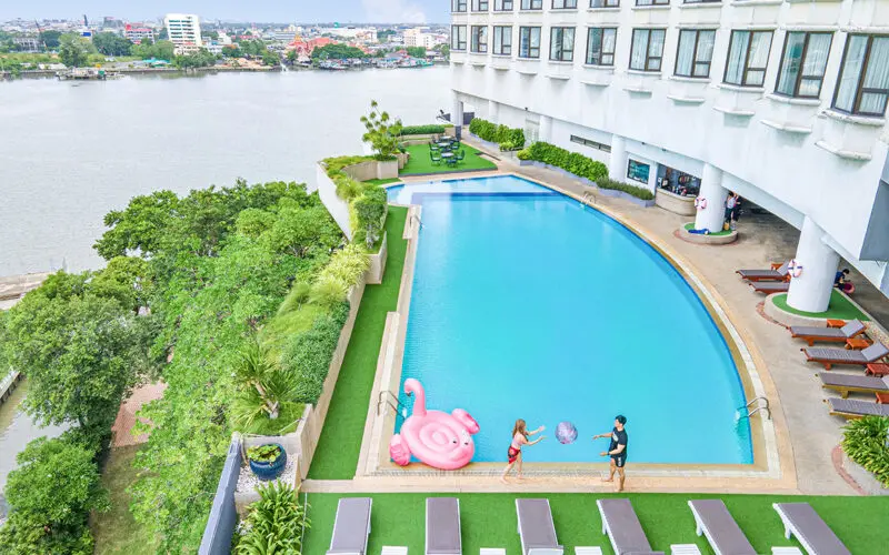 Swimming Pool riverside hotel bangkok